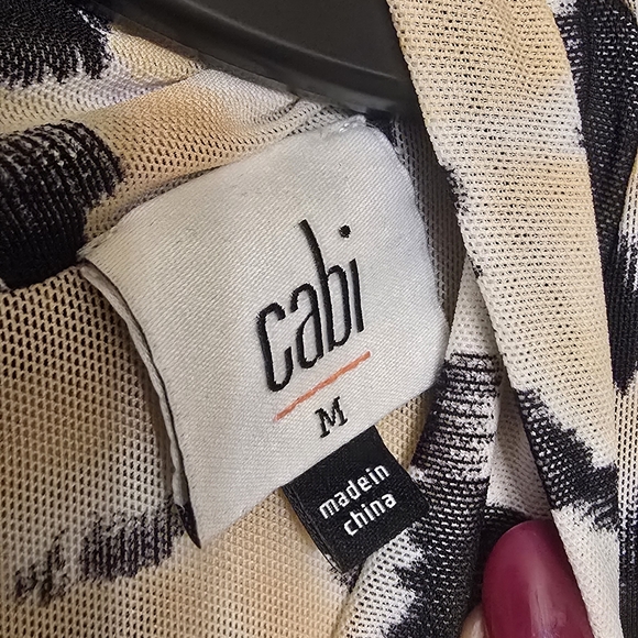Cabi | Fitted Top | Black and Cream | Floral Long Sleeve | Size M - Picture 6 of 6